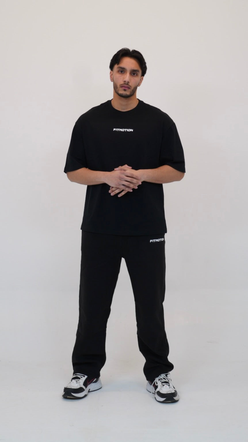 FM Oversized T-Shirt - Black
